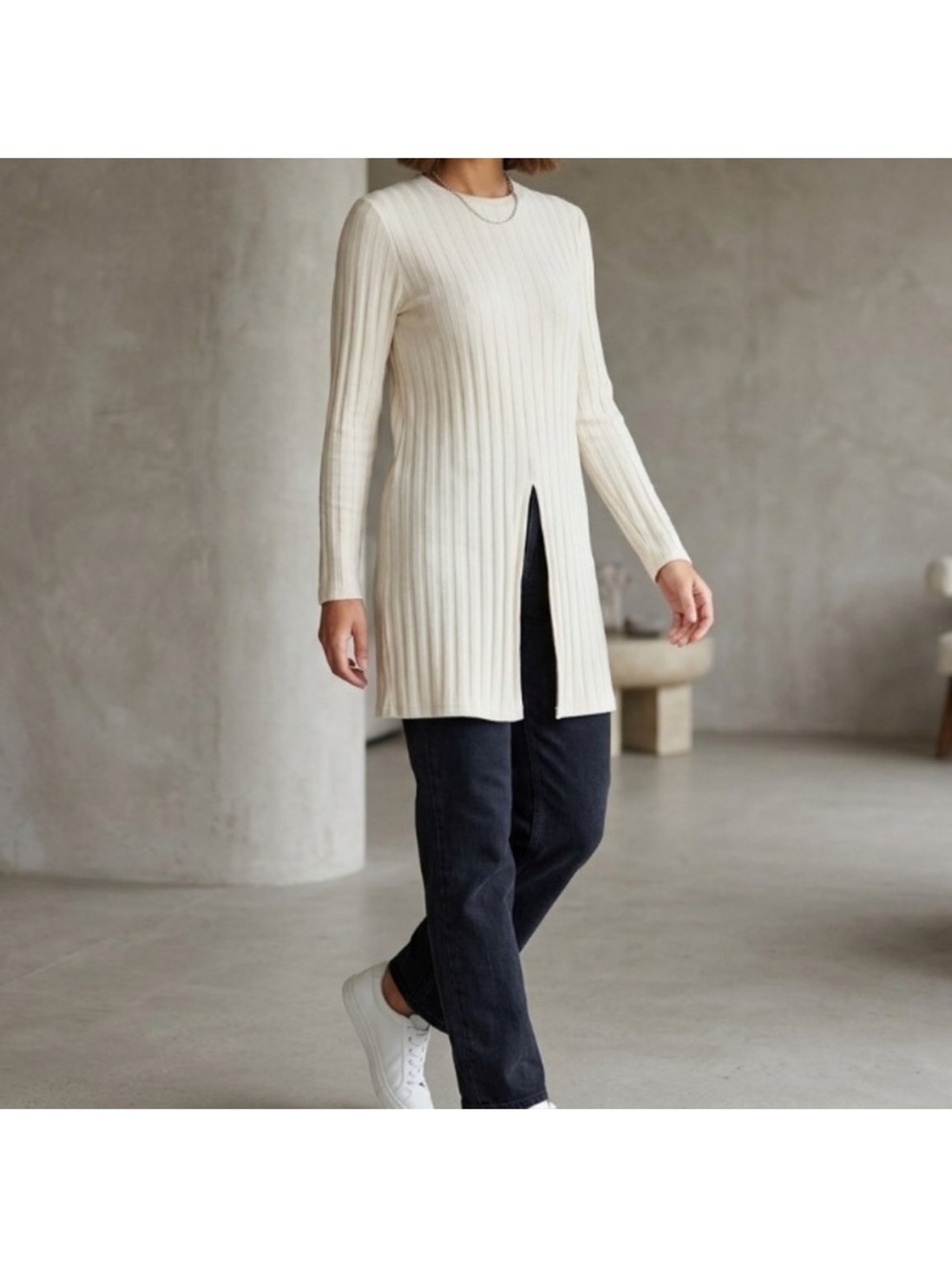 Mango Ribbed Knit Longsleeve Tunic Size XL Cream Front Slit Minimalist